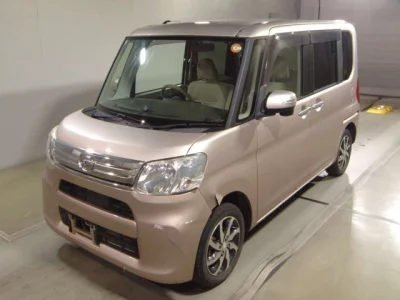 Daihatsu TANTO  с аукциона в Японии