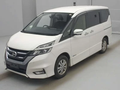 Nissan SERENA  с аукциона в Японии