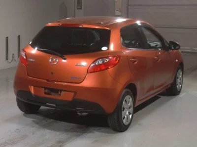 Mazda DEMIO