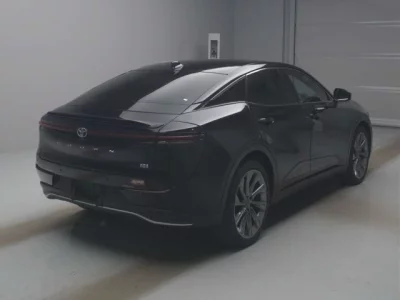 Toyota CROWN CROSSOVER