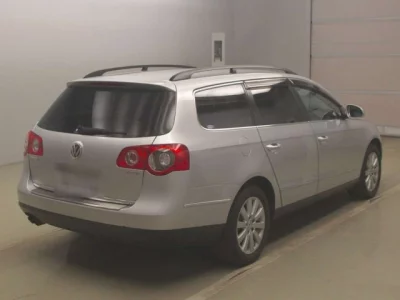Volkswagen PASSAT VARIANT