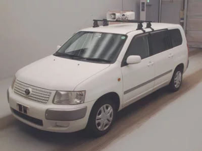 Toyota SUCCEED  с аукциона в Японии