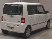 Toyota PIXIS SPACE лот № 89057 оценка 3.5  с аукциона в Японии 1