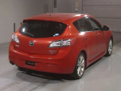 Mazda AXELA  с аукциона в Японии