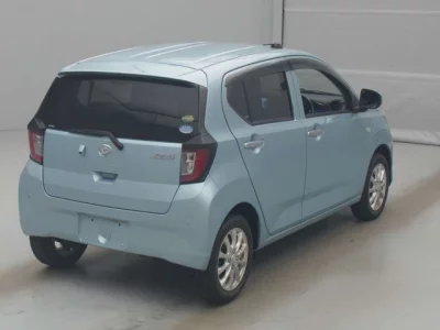 Daihatsu MIRA E S