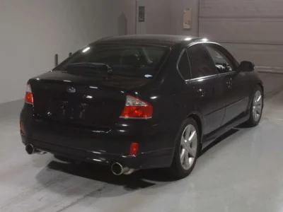 Subaru LEGACY B4
