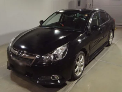 Subaru LEGACY B4  с аукциона в Японии
