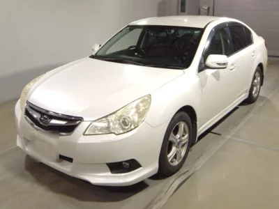 Subaru LEGACY B4  с аукциона в Японии