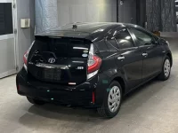 Toyota AQUA лот № 3002 оценка 3.5  с аукциона в Японии 4