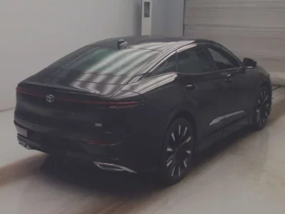 Toyota CROWN CROSSOVER