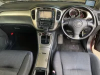 Toyota KLUGER лот № 683 оценка R  с аукциона в Японии 2