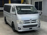 Toyota HIACE VAN лот № 3039 оценка R  с аукциона в Японии 3