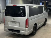 Toyota HIACE VAN лот № 3039 оценка R  с аукциона в Японии 4