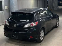 Mazda AXELA лот № 1047 оценка 3.5  с аукциона в Японии 4