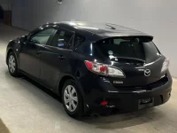 Mazda AXELA лот № 1047 оценка 3.5  с аукциона в Японии 1