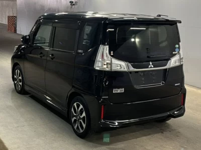 Mitsubishi DELICA D2