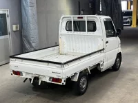 Mitsubishi MINICAB TRUCK лот № 1071 оценка R  с аукциона в Японии 4