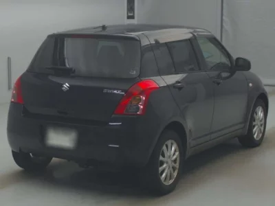 Suzuki SWIFT  с аукциона в Японии