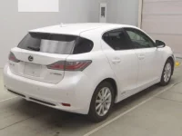 Lexus CT лот № 71010 оценка 3.5  с аукциона в Японии 1