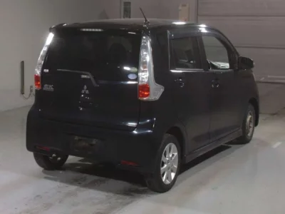 Mitsubishi EK CUSTOM