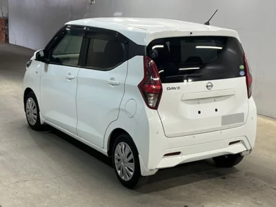 Nissan DAYZ  с аукциона в Японии