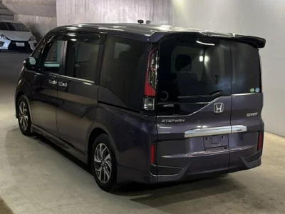 Honda STEP WAGON