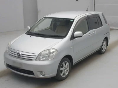 Toyota RAUM