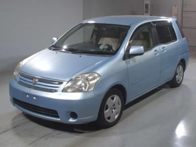 Toyota RAUM