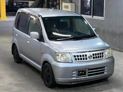 Nissan OTTI  с аукциона в Японии