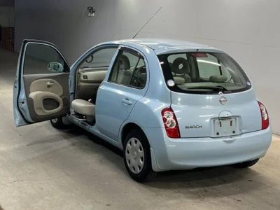 Nissan MARCH  с аукциона в Японии