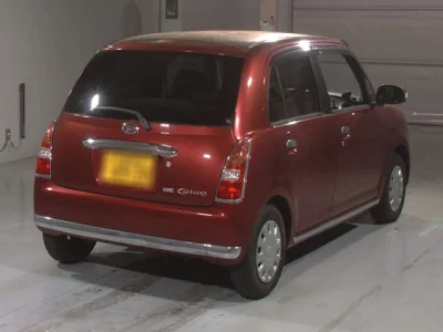 Daihatsu MIRA  с аукциона в Японии