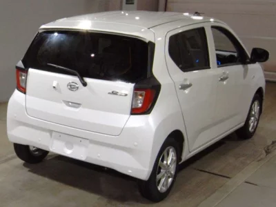 Daihatsu MIRA E S