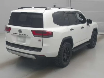 Toyota LAND CRUISER  с аукциона в Японии