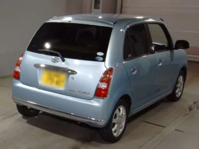 Daihatsu MIRA
