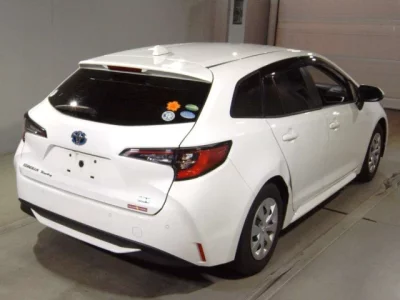Toyota COROLLA TOURING  с аукциона в Японии