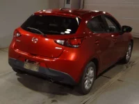 Mazda DEMIO лот № 4063 оценка RA  с аукциона в Японии 1