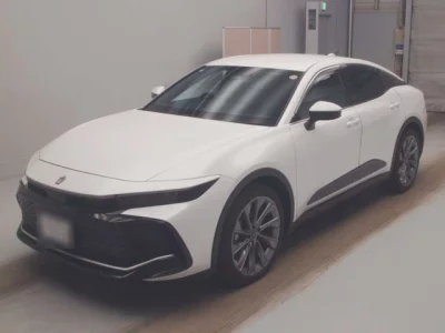 Toyota CROWN CROSSOVER