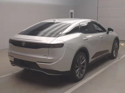 Toyota CROWN CROSSOVER