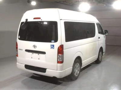 Toyota REGIUS ACE VAN