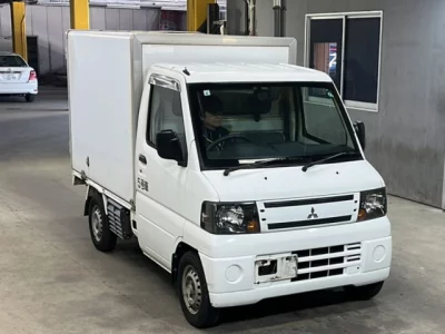 Mitsubishi MINICAB TRUCK
