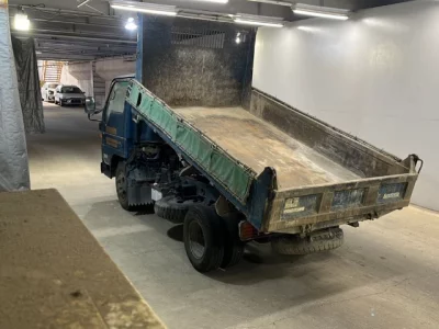 Mazda TITAN  с аукциона в Японии