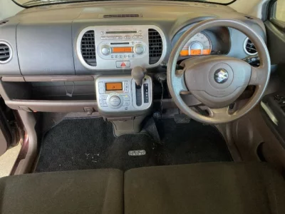 Suzuki MRWAGON