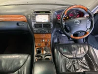 Toyota CELSIOR лот № 147 оценка R  с аукциона в Японии 2