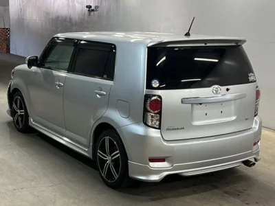 Toyota COROLLA RUMION