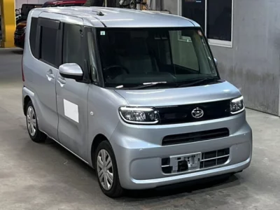 Daihatsu TANTO  с аукциона в Японии