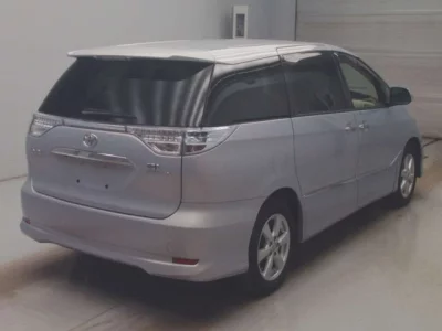 Toyota ESTIMA HYBRID