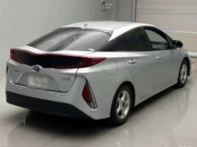 Toyota PRIUS PHV