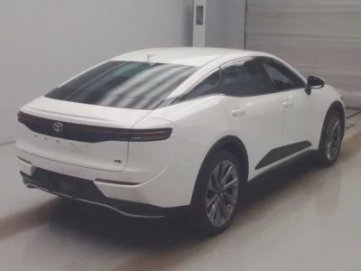 Toyota CROWN CROSSOVER