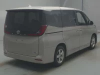 Toyota NOAH лот № 72189 оценка R  с аукциона в Японии 1
