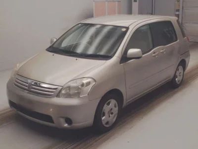 Toyota RAUM